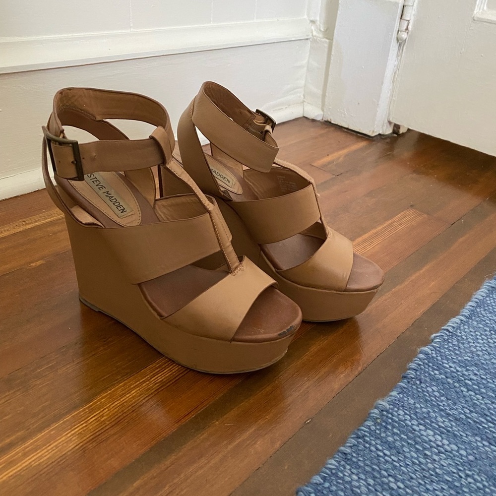Steve Madden Wedges